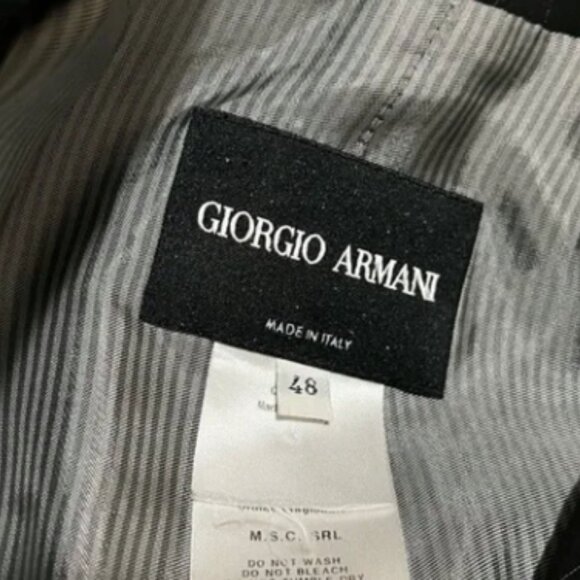 Giorgio Armani Vintage Pinstripe fitted waist Blazer - Picture 3 of 3